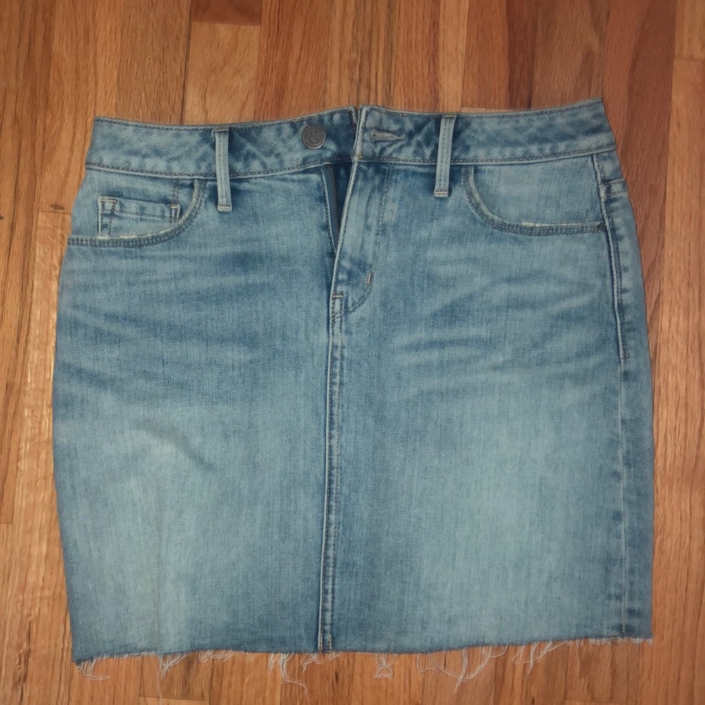 Light wash treasure and bond denim skirt